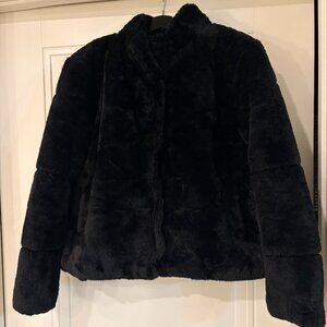 Ambiance Apparel Black Faux Fur Coat – Size M